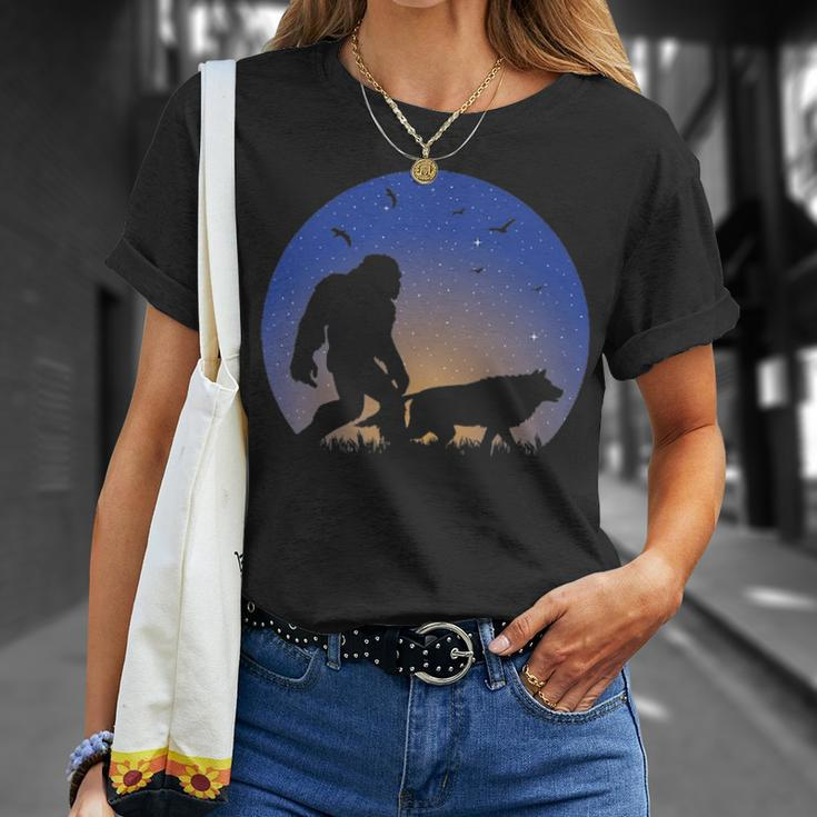 Bigfoot With Wolf Companion Silhouette Nightime Stars T-Shirt Gifts for Her