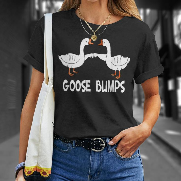 Birds Goose Bumps Pun T-Shirt Gifts for Her