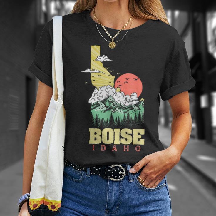 Boise Idaho Outdoors Nature & Mountains Vintage State Pride T-Shirt Gifts for Her