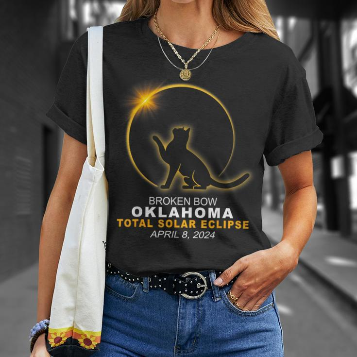 Broken Bow Oklahoma Cat Total Solar Eclipse 2024 T-Shirt Gifts for Her