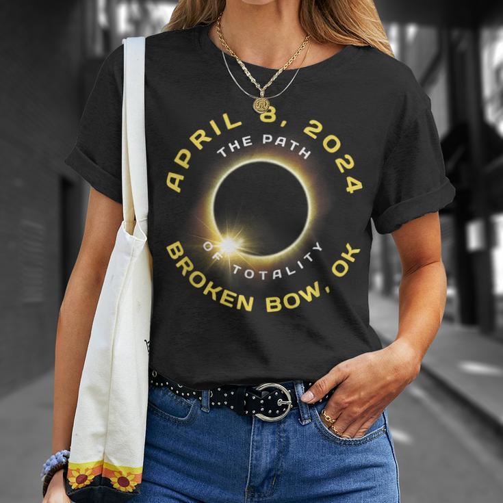 Broken Bow Oklahoma Solar Eclipse Totality April 8 2024 T-Shirt Gifts for Her