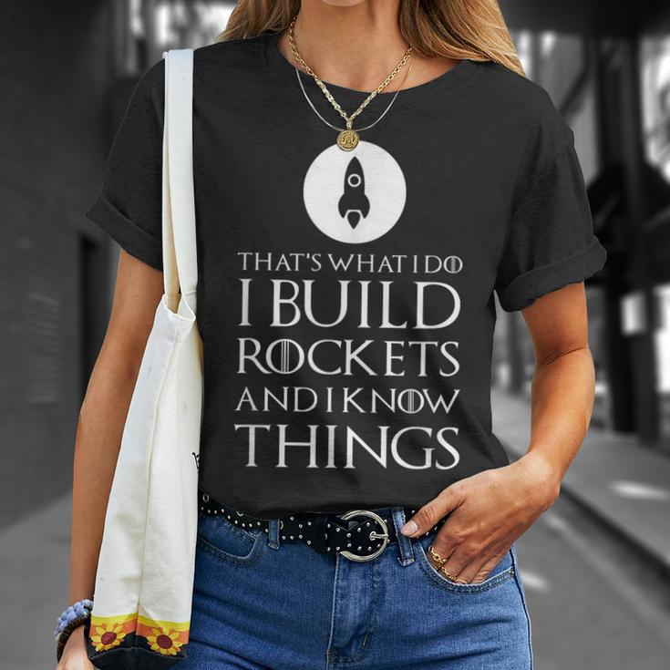 I Build Rockets Rocket ScientistT-Shirt Gifts for Her