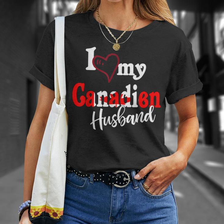Canada I Love My Canadien Husband Couple Matching T-Shirt Gifts for Her