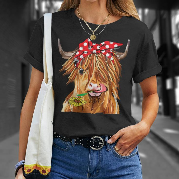 Cow Bandana Farm Animal Highland Cow Graphics T-Shirt Gifts for Her