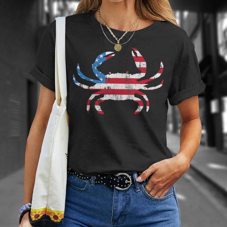 Crab Vintage American Flag T-Shirt Gifts for Her