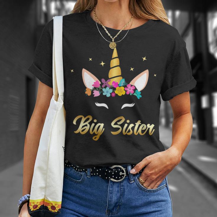 Cute Big Sister Unicorn Becoming Sister Girl Women T-Shirt Gifts for Her