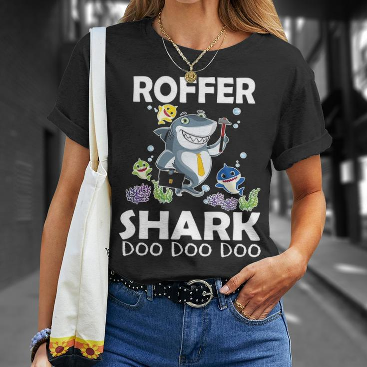 Cute Fishes Swimming In The Sea Smile Roofer SharkT-Shirt Gifts for Her