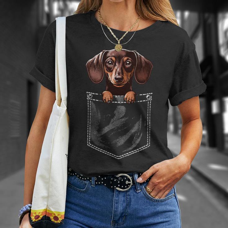 Dackel Hund In Brusttasche Niedlich Lustig T-Shirt Geschenke für Sie