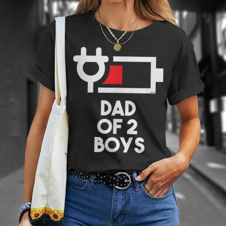Dad Of 2 Boys Daddy Of Two Sons Father's Day T-Shirt Gifts for Her