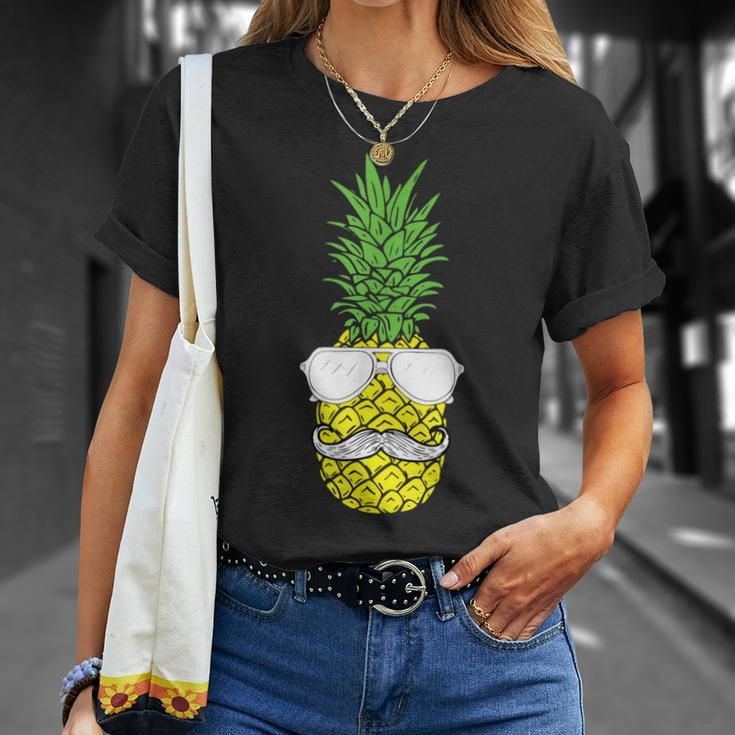 Dad Pineapple Fathers Day Hawaiian Tropical Summer Aloha T-Shirt Gifts for Her