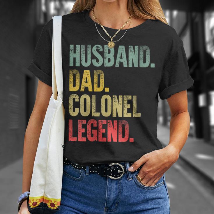 Damen Lustigesintage-Geschenk Ehemann Papa Colonel Legende Retro Mit-Ausschnitt T-Shirt Geschenke für Sie