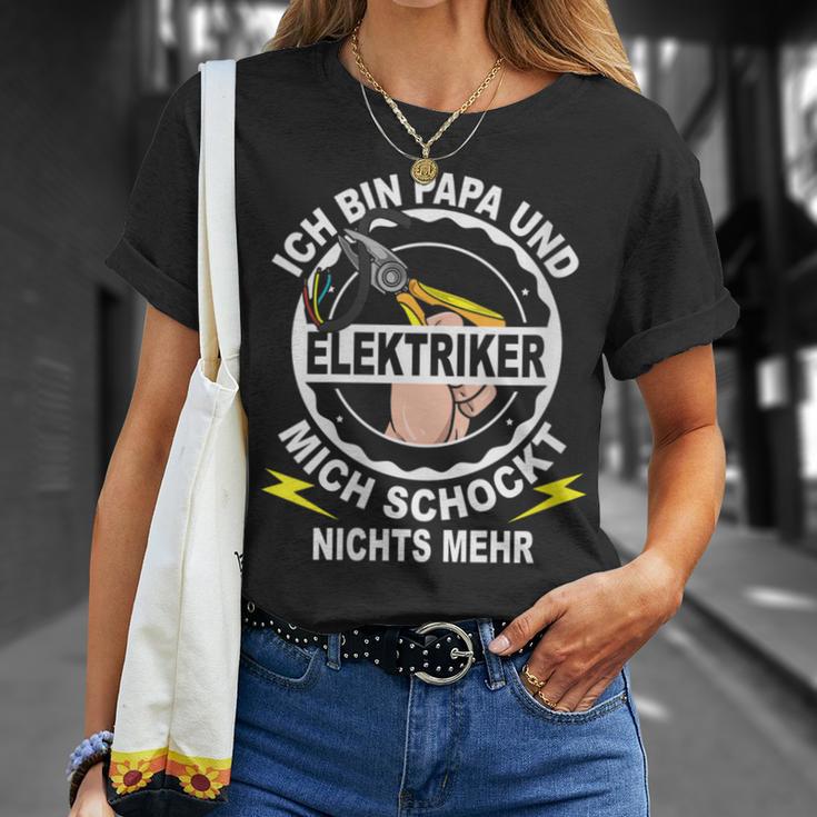 Damen Papa Und Elektriker Elektriker Papa Handwerker Papa Mit-Ausschnitt T-Shirt Geschenke für Sie