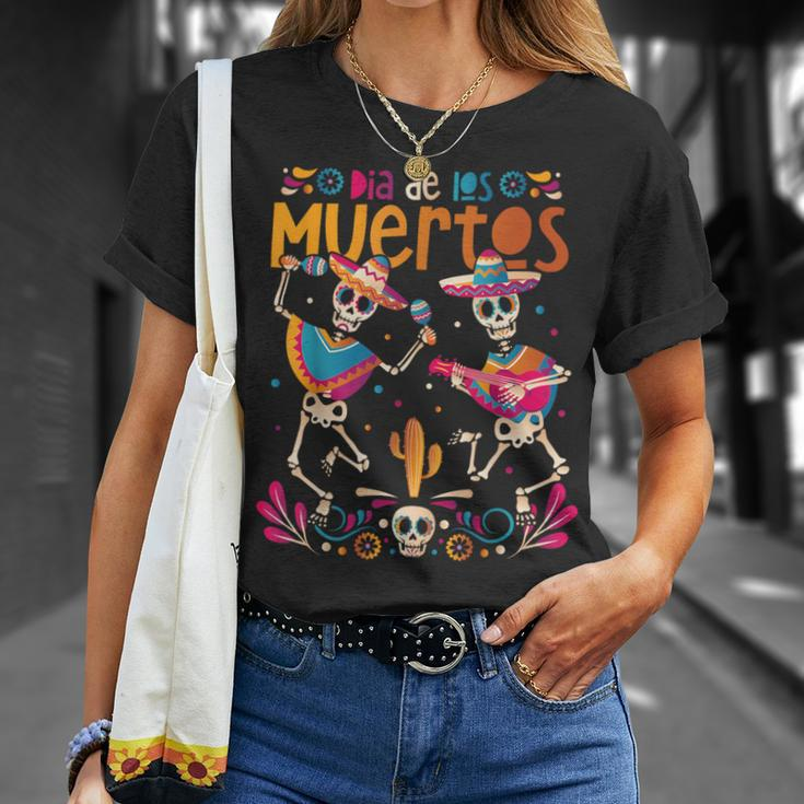 Dia De Los Muertos Day Of The Dead Mexican Skeleton Dancing T-Shirt Gifts for Her
