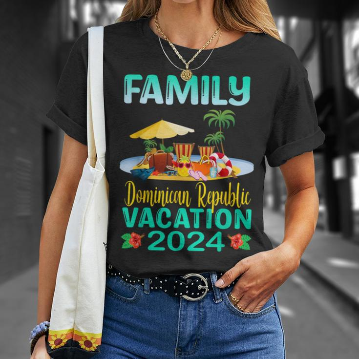 Dominican Republic Vacation 2024 Retro Matching Family Group T-Shirt Gifts for Her