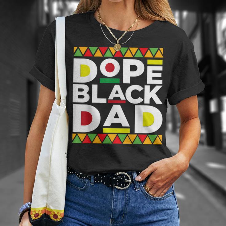 Dope Black Dad Afro American African Fathers Day Junenth T-Shirt Gifts for Her