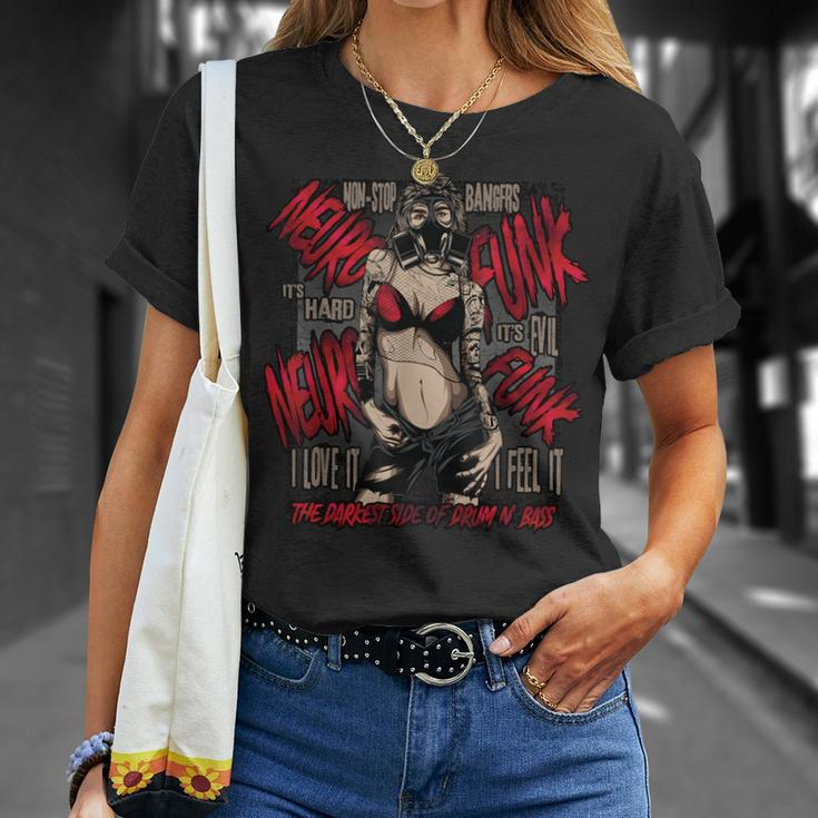 Drum And Bass Fan Item Neuroradio Female Version T-Shirt Geschenke für Sie