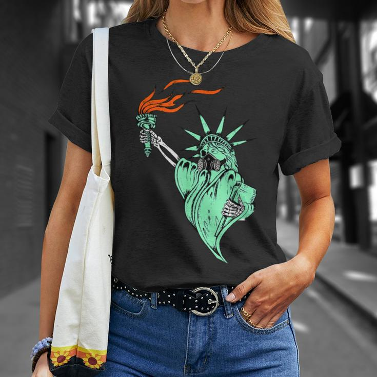 Face Gas Mask Statue Of Liberty Freedom Political Humor T-Shirt Gifts for Her