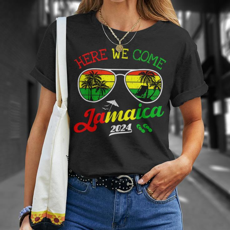 Family Vacation Vacay Girls Trip Jamaica Here We Come 2024 T-Shirt Gifts for Her