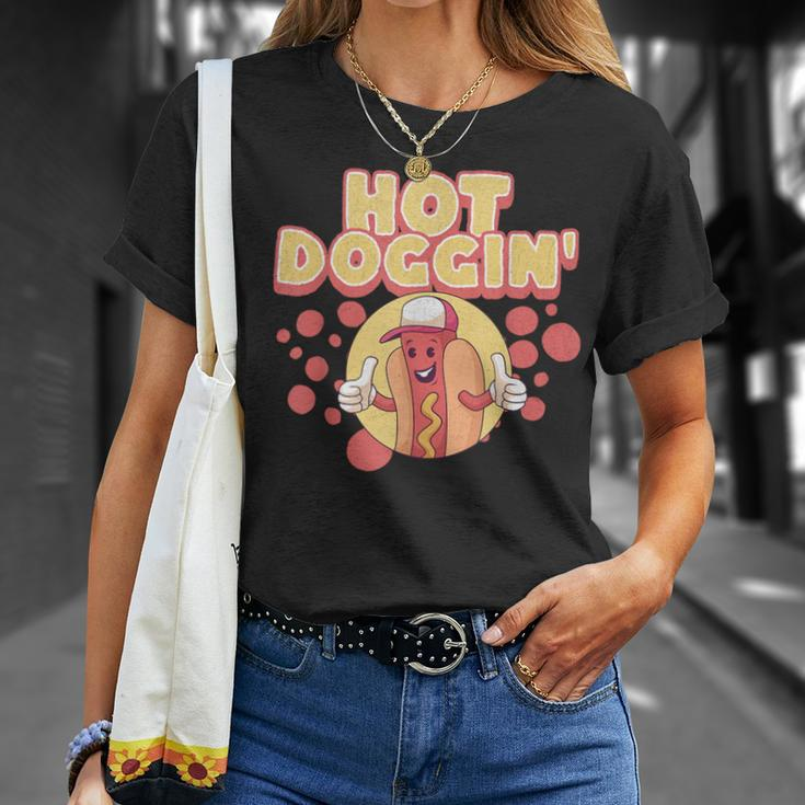 Hot Dog Sausage Wiener Hot Doggin' T-Shirt Gifts for Her