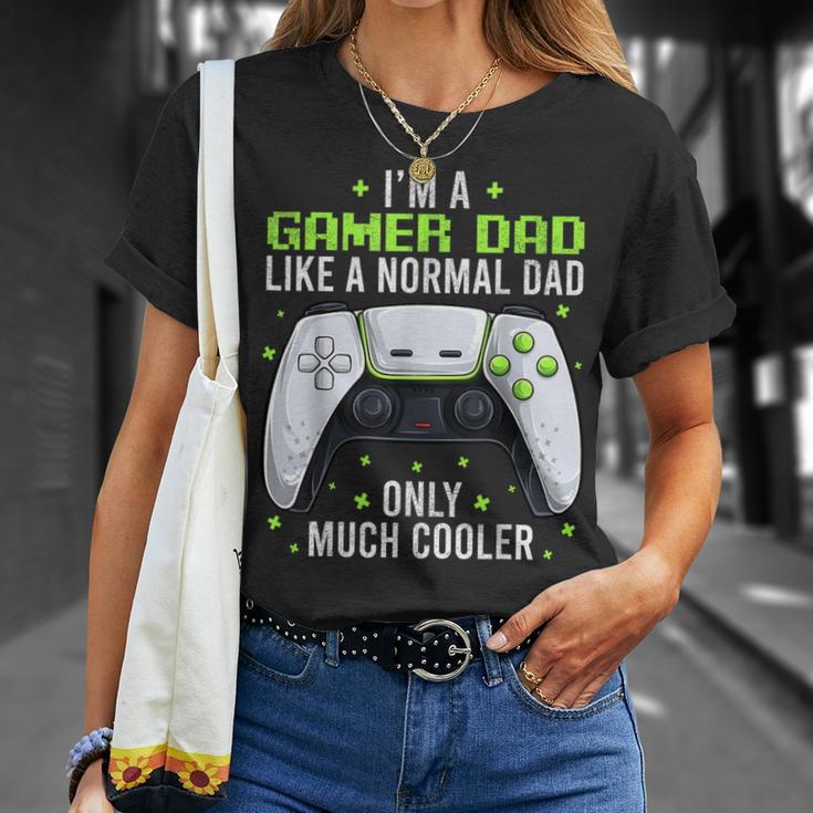 Gamer Dad Gaming Fathers Day Video Game Daddy T-Shirt Gifts for Her