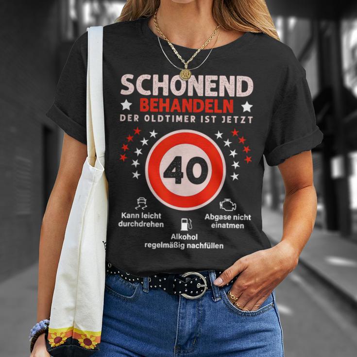 Gentleman Treat The Oldtimer Ist 40 Geschenkkeidee T-Shirt Geschenke für Sie