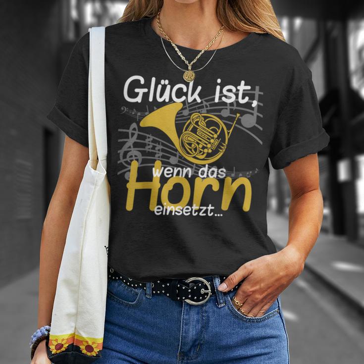 Glück Ist Wenn Das Horn Einsatzt Musician Hornist T-Shirt Geschenke für Sie