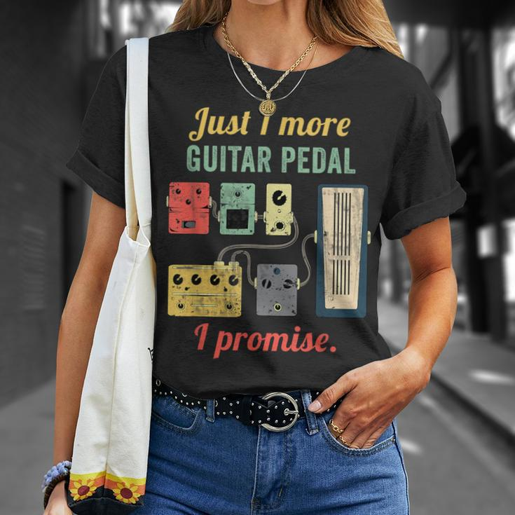 Guitar Player Pedal Board Guitarist Playing Guitars T-Shirt Gifts for Her