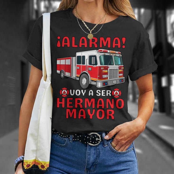 Hermano Mayor Bombero Voy A Ser Hermano Mayor T-Shirt Gifts for Her