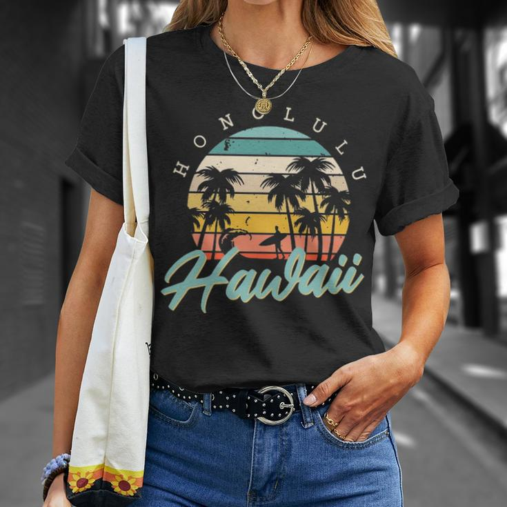 Honolulu Hawaii Surfing Oahu Island Aloha Sunset Palm Trees T-Shirt Gifts for Her