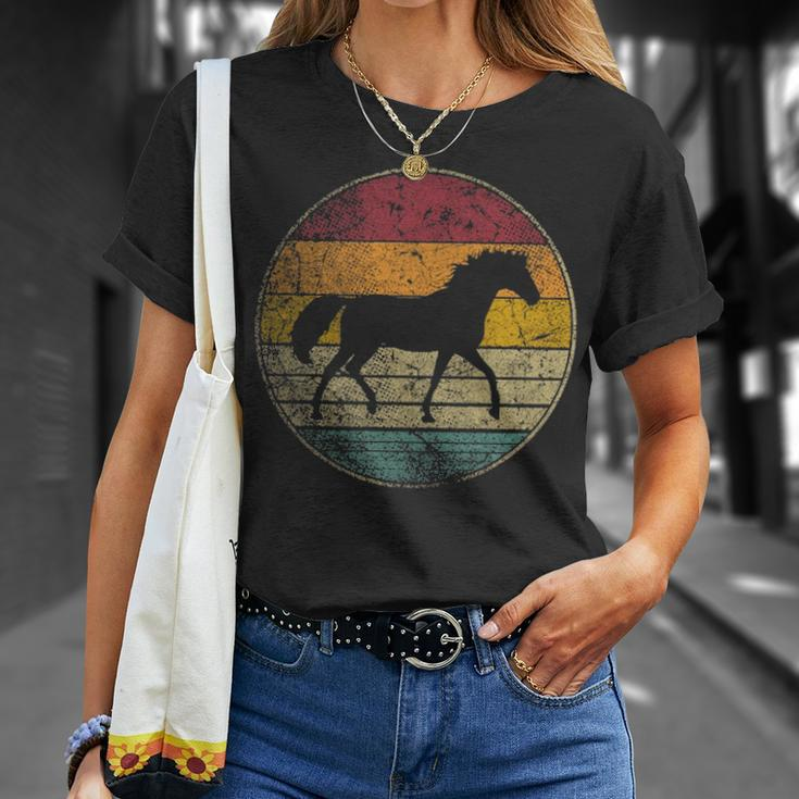 Horse Riding Love Equestrian Girl Vintage Distressed Retro T-Shirt Gifts for Her