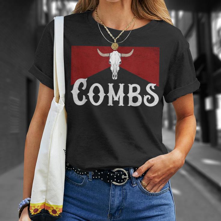 Howdy Combs Western Music Country Cowboy Combs Bull Skull T-Shirt Gifts for Her