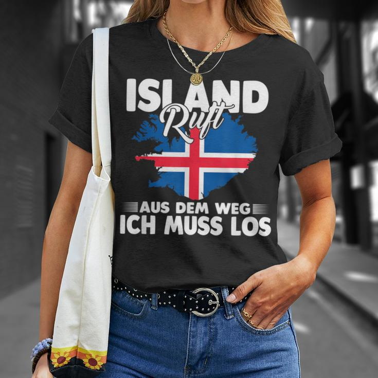 With Island Ruft Aus Dem Weg Ich Muss Los T-Shirt Geschenke für Sie