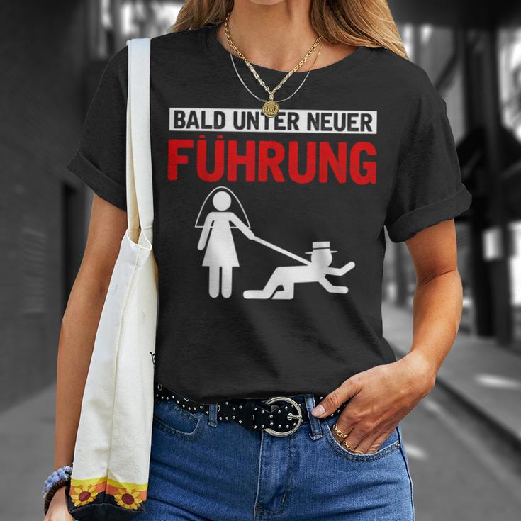 Jga Bald Unter Neuen Führung With Bride And Groom T-Shirt Geschenke für Sie