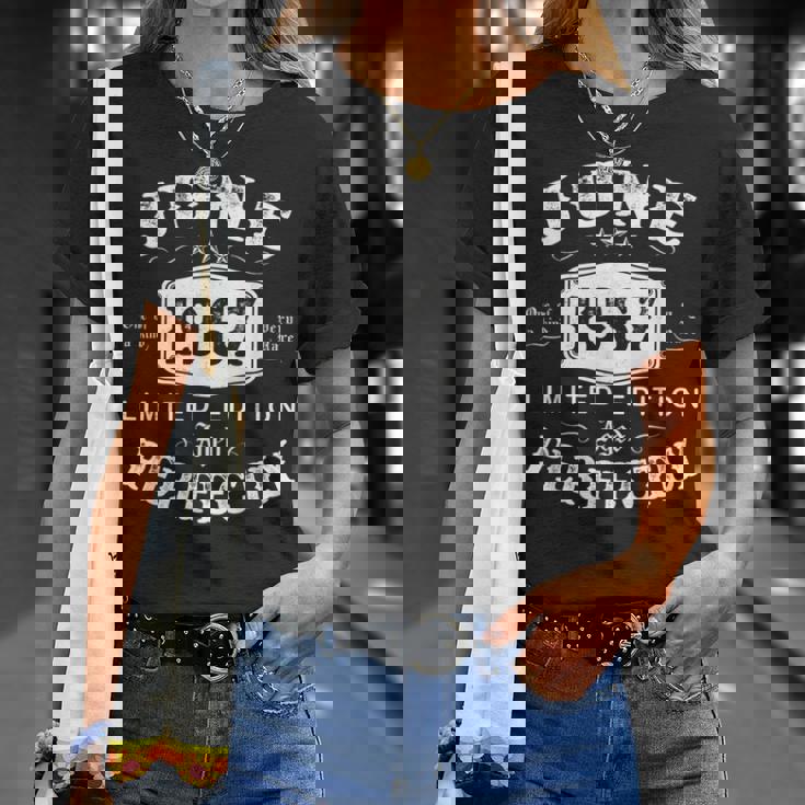 Junio 1967 57 Años Cumpleaños Hombre Regalo Nacido En 1967 Camiseta unisex Regalos para ella