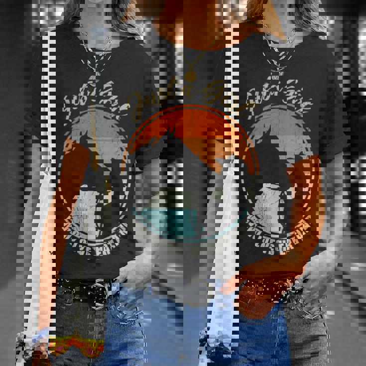 Just A Girl Who Loves Heartland Cowgirl Vintage T-Shirt Gifts for Her