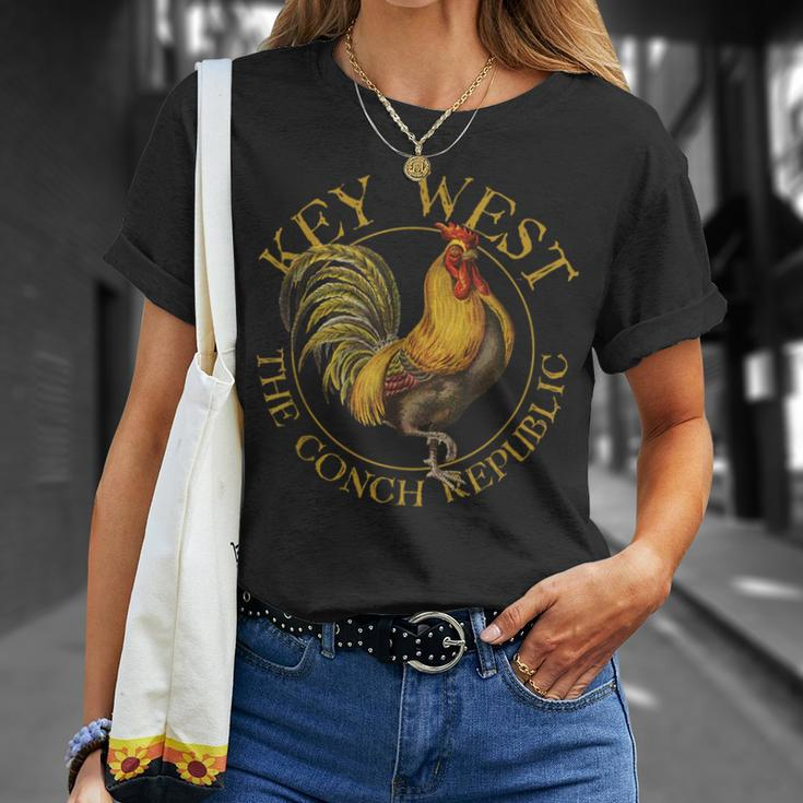 Key West Florida Vintage Rooster Souvenir T-Shirt Gifts for Her