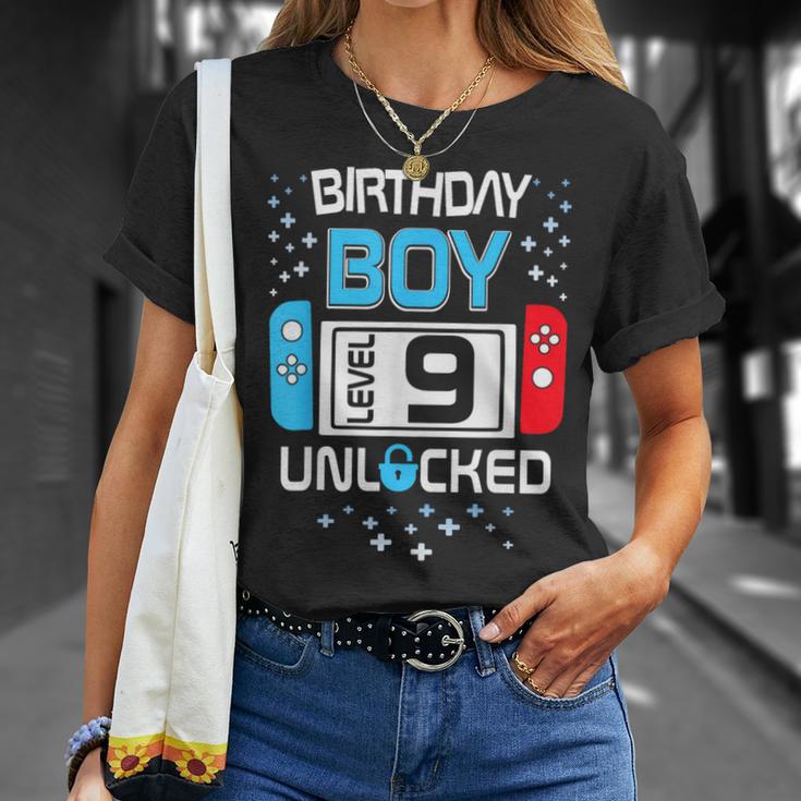 Level 9 Freigeschaltet 9 Geburtstag 9-Jähriger Junge T-Shirt Geschenke für Sie