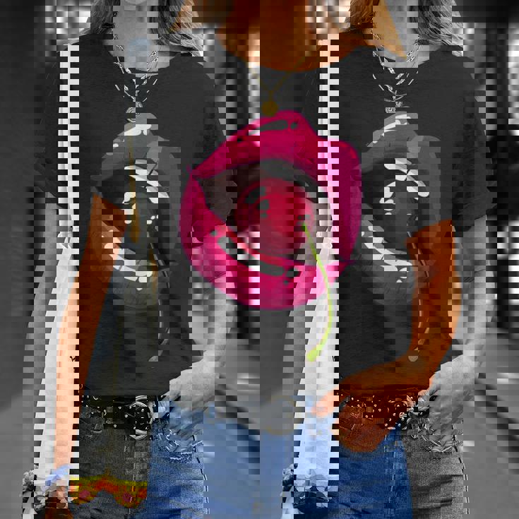 Lèvres Arc-En-Ciel Avec Cerise Dans La Bouche Nostalgie Des Années 80 T-Shirt Cadeaux pour elle