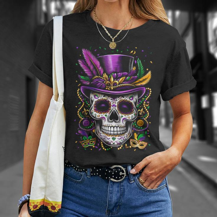 Mardi Gras Skull Top Hat Beads Mask New Orleans Louisiana T-Shirt Gifts for Her
