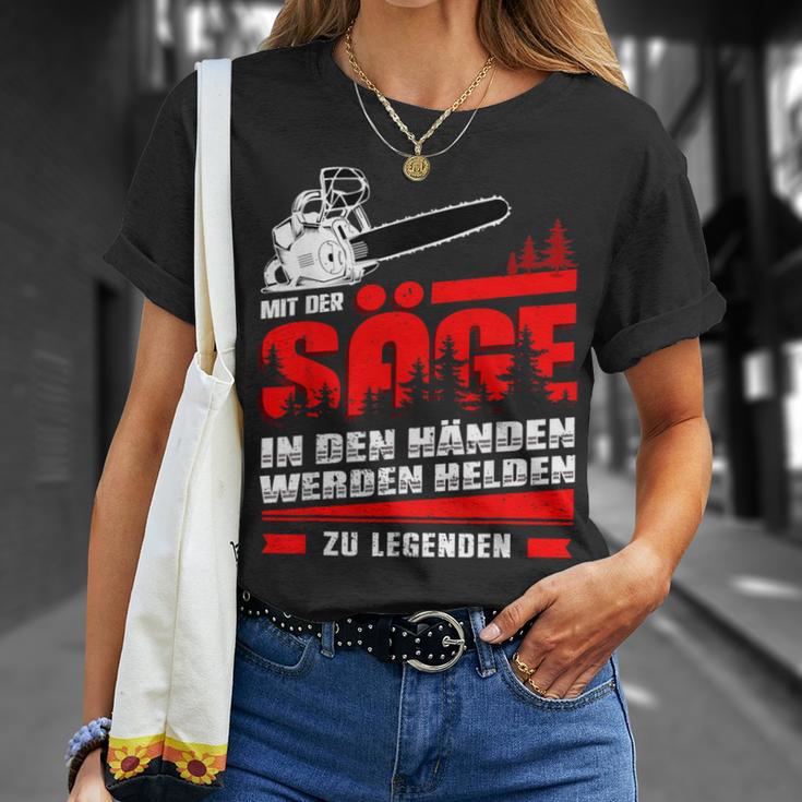 Men's Mit Der Säge In Den Hände Werden Helden Zu Legend T-Shirt Geschenke für Sie