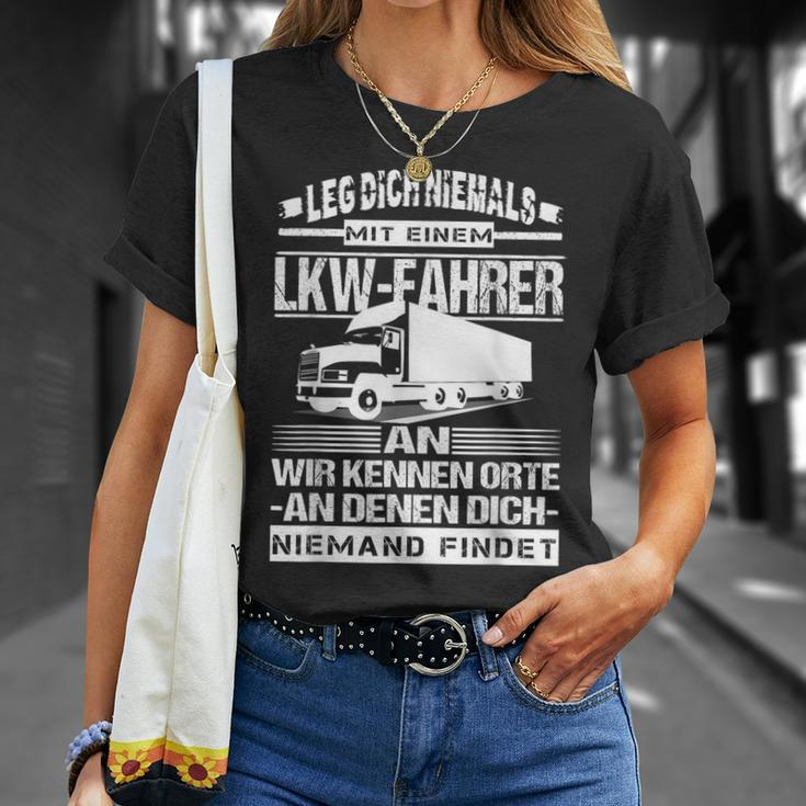 Men's Trucker Leg Dich Niemal Mit Ein Trucker An An T-Shirt Geschenke für Sie