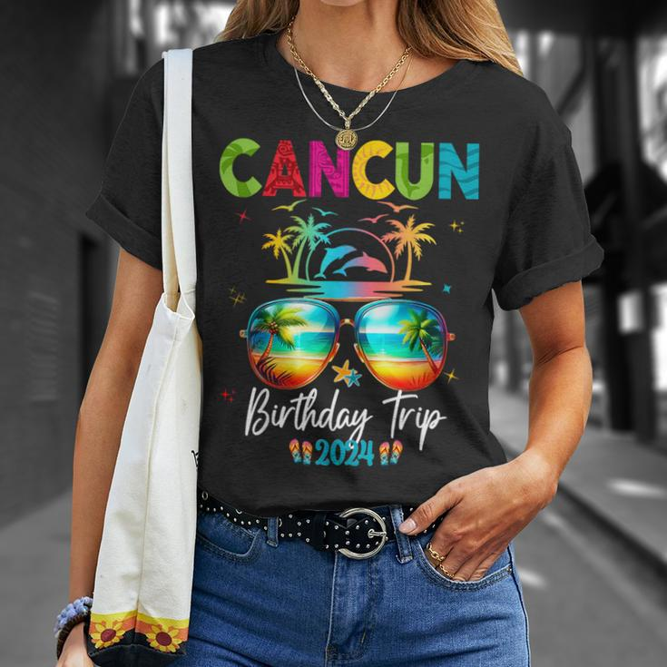 Mexico Cancun Vacation Group 2024 T-Shirt Gifts for Her