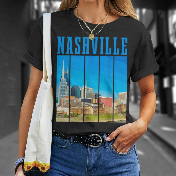Nashville Skyline Tennessee Music City Vintage Pride T-Shirt Gifts for Her
