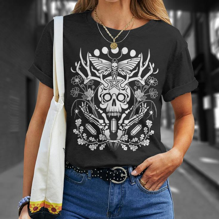 Nature Witch Skull And Death's Head Moth Moons & Crystals T-Shirt Gifts for Her