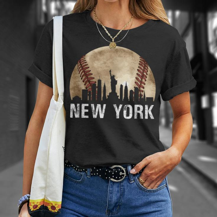 New York City Skyline Vintage Baseball Lover T-Shirt Gifts for Her