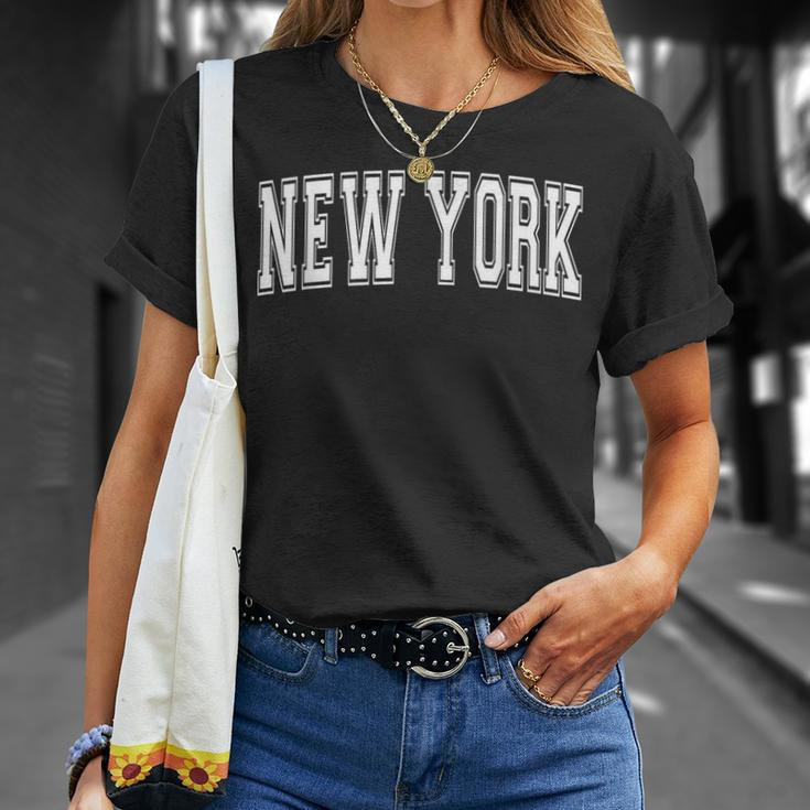 New York Ny New York Usa Vintage Sports Varsity Style T-Shirt Gifts for Her