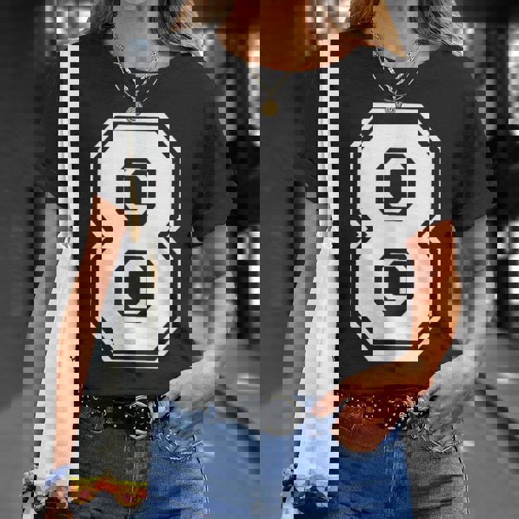 Numerada Con Número 8 De Regalo De Cumpleaños Camiseta unisex Regalos para ella