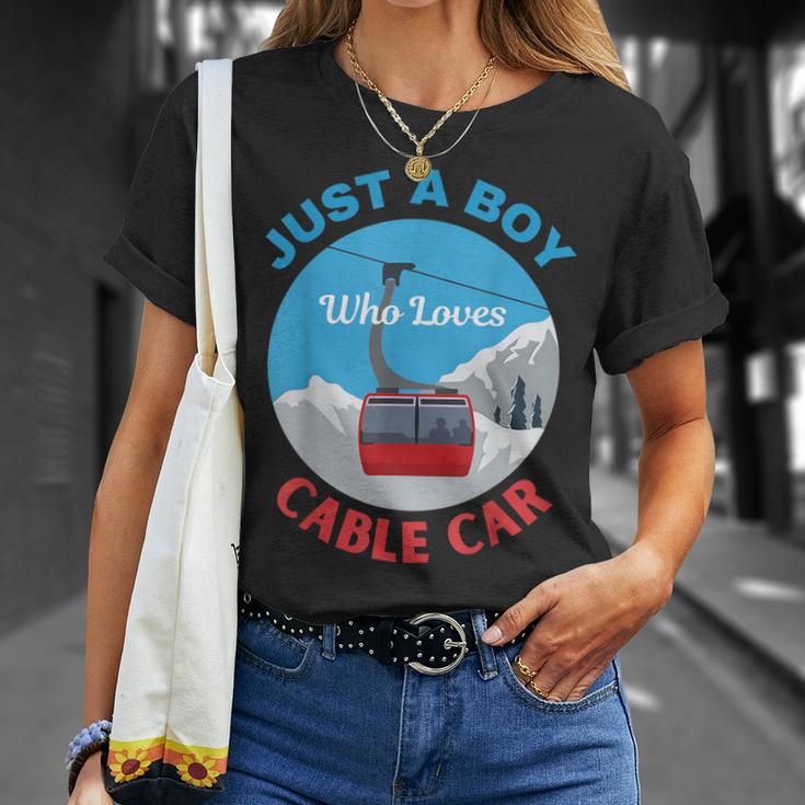 Nur Ein Junge Der Seilbahn Aufzüge Mechaniker Liebt T-Shirt Geschenke für Sie