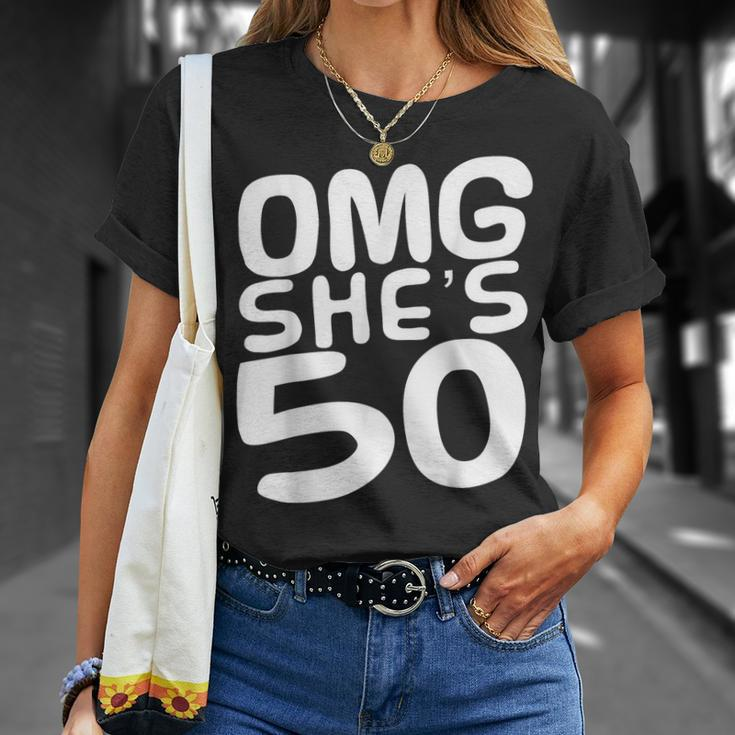 Omg She's 50Th Birthday Crew 50 Year Old Birthday Squad T-Shirt Gifts for Her