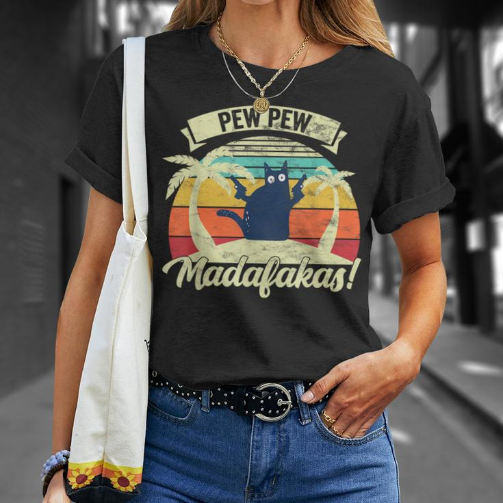 Pew Pew Madafakas Vintage Cat Fun T-Shirt Geschenke für Sie